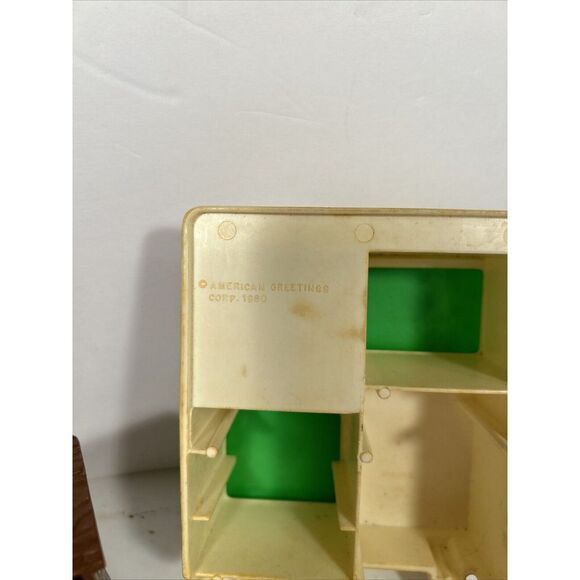 Strawberry Shortcake Berry Happy Bake Shoppe Stove And Sweet Stand Shelves Pie - Picture 5 of 5